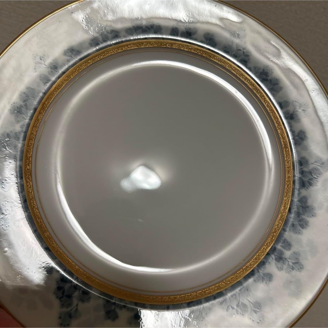 大倉陶園　リミテッドエディション　金彩　花柄　デザートプレート　20cm 大倉陶園 リミテッドエディション 金彩 花柄 デザートプレート 20cm